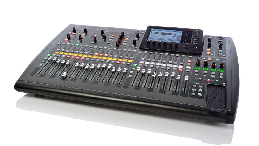 Behringer X32