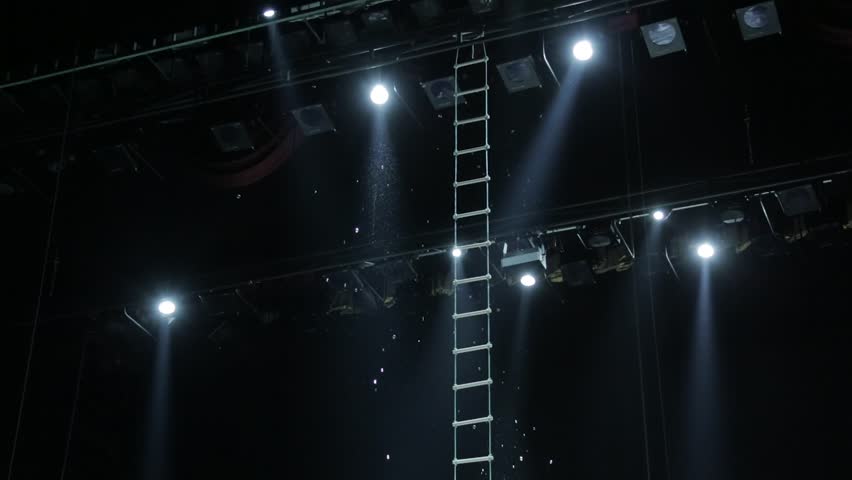 Театральние_прожектори