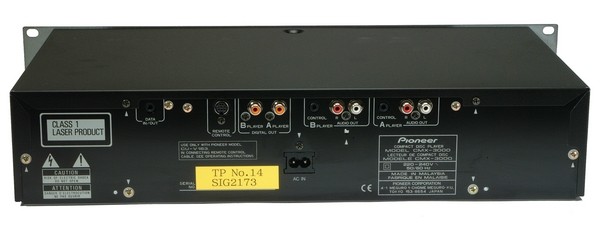 Профессиональный сдвоенный CD-проигрыватель Pioneer CMX-3000