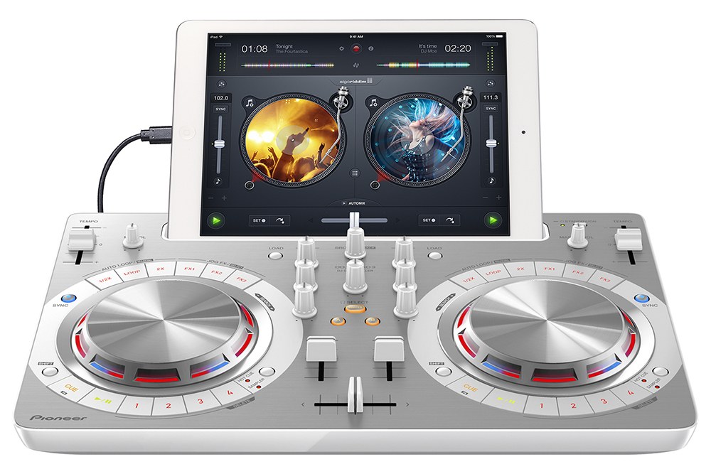 Pioneer DDJ-WEGO3 DJコントローラー Amazon.co.jp: Pioneer DDJ-WEGO3-R レッド DJコントローラー