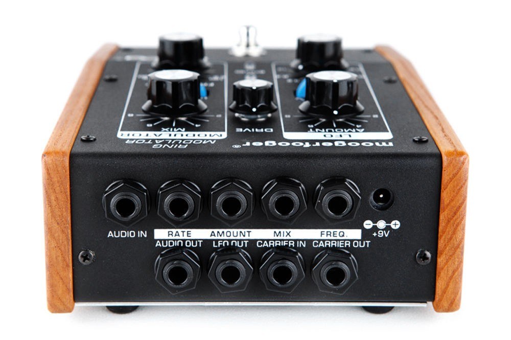 Гитарная педаль (кольцевой модулятор) MOOG MF-102 - купить в Одессе ...