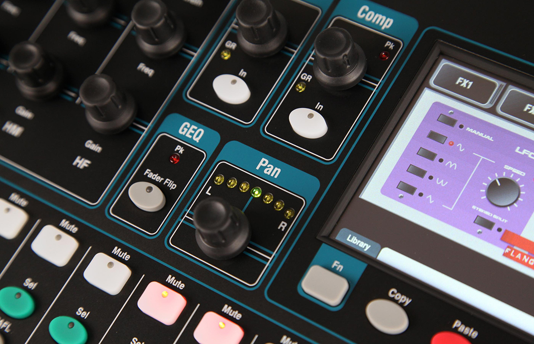 Цифровой микшер ALLEN & HEATH QU-16 - купить в Одессе, Киеве