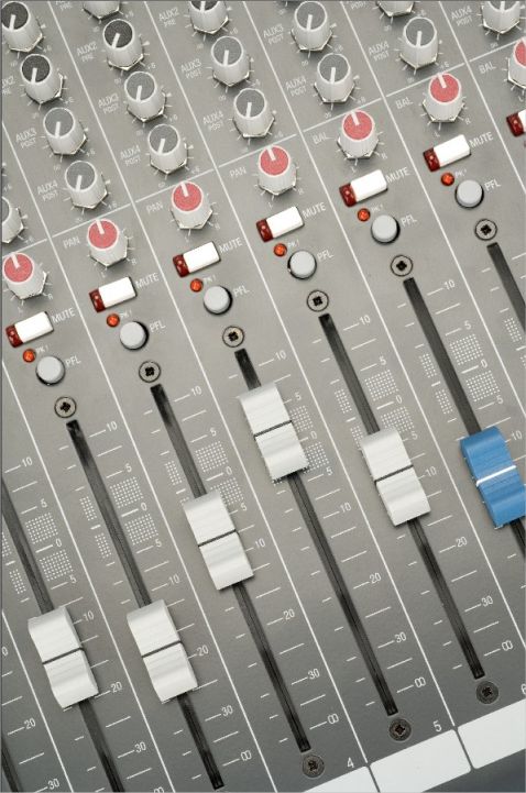 Микшерный пульт Allen Heath ZED12FX - купить в Одессе, Киеве, Украине ...