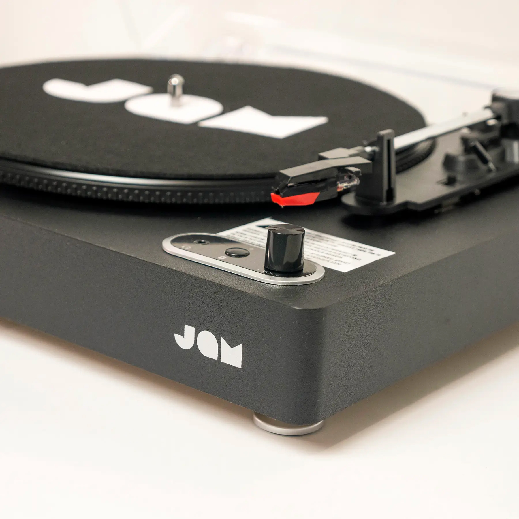 Виниловый проигрыватель с Bluetooth JAM HXTT400BKA Spun Out Turntable