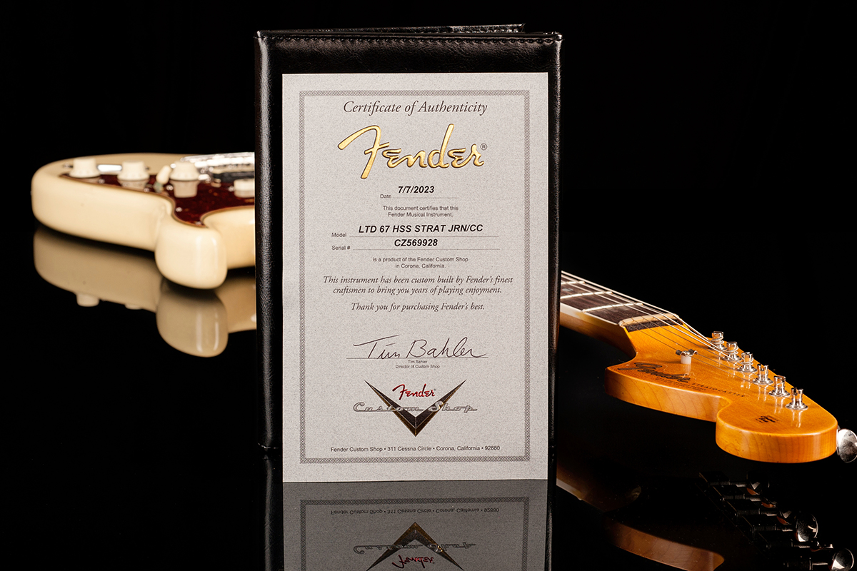 Электрогитара FENDER CUSTOM SHOP LIMITED EDITION '67 STRATOCASTER