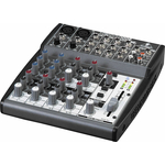Микшерный пульт Behringer XENYX1002