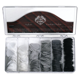 Медиатор GEWA Fire&Stone Нейлон Коробка-дисплей содержит 600шт в ассортименте 523.880