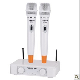 Двойной беспроводной микрофон Takstar UHF (Белый) TS-7220