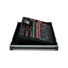 Цифровой микшер BEHRINGER X32TP