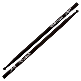 ​Барабанные палочки ZILDJIAN TRAVIS BARKER BLACK ARTIST SERIES DRUMSTICKS ZASTBLK