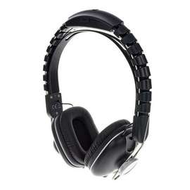 Наушниками Superlux HDB581