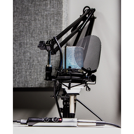 Комплект для стрима Marshall Electronics MXL OSPRO BW