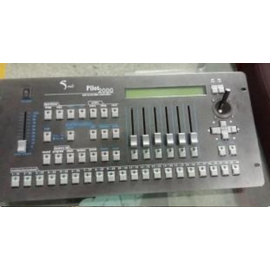 DMX Контроллер PR-3512AC Pilot 2000 Controller в транспортировочном кейсе