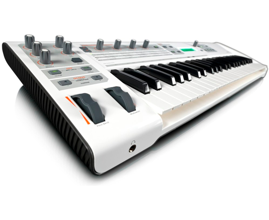 Синтезатор M-AUDIO Venom