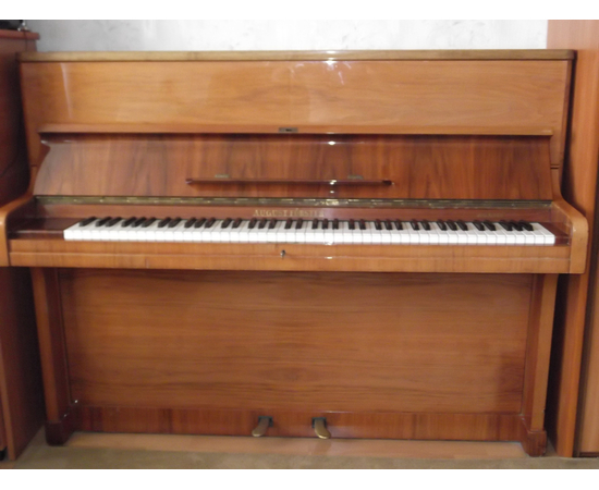 Пианино August Foerster 116 D Walnut tree polished - 53759 за 0 грн. | 4Club