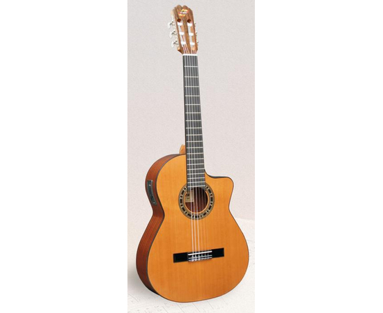Классическая гитара с пъезозвукоснимателем ADMIRA MALAGA EC - 69384 за 21054 грн. | 4Club