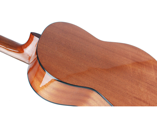 Классическая гитара Admira Alba