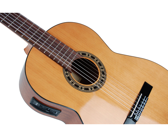 Классическая гитара с пьезозвукоснимателем Admira Malaga E