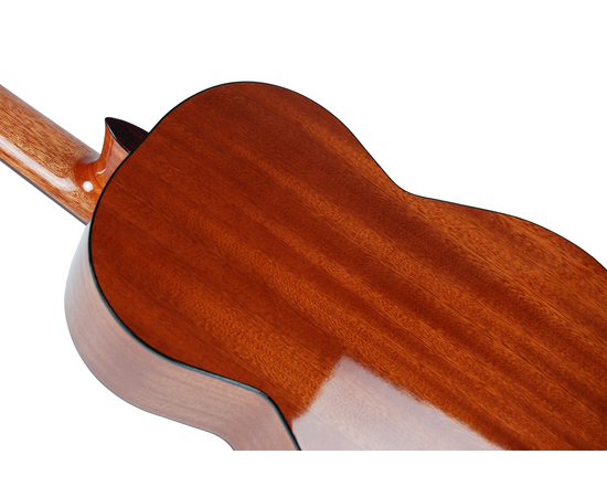 Классическая гитара Admira Malaga