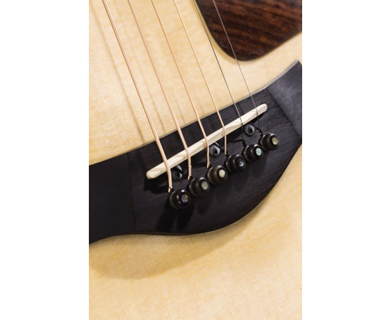 Электроакустическая гитара TAYLOR 814Ce