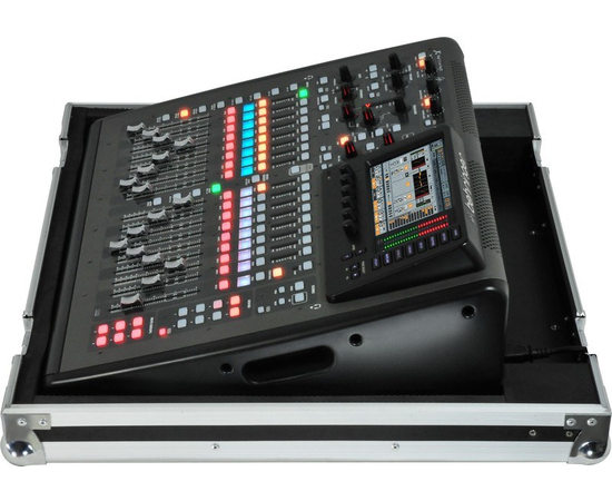 Цифровой микшерный пульт Behringer X32COMPACTTP