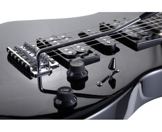 Электрогитара YAMAHA ERG121U