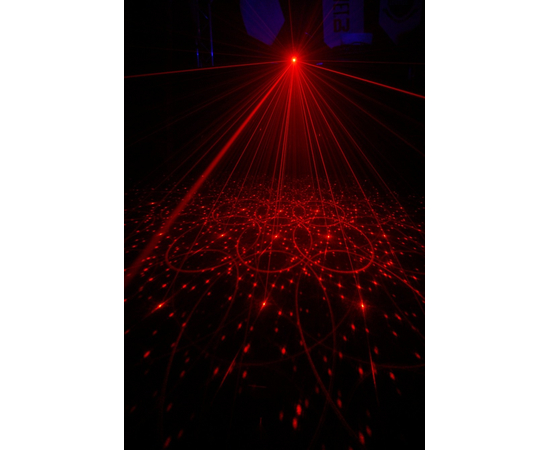 Световой LED эффект Chauvet SWARM5FX