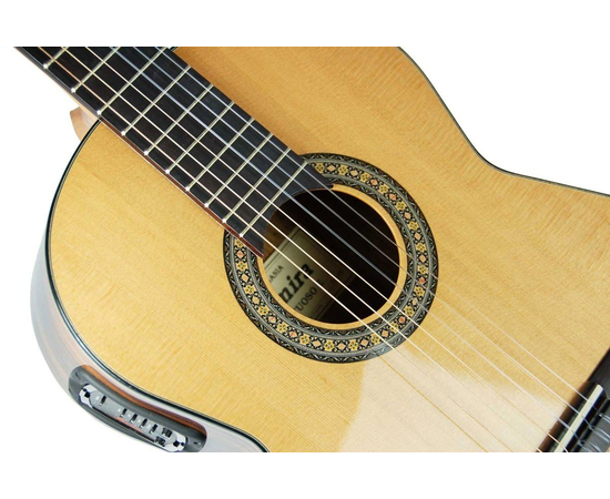 Классические гитары ADMIRA VirtuosoE
