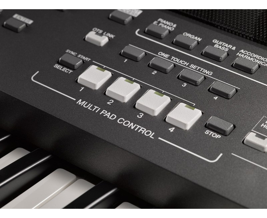 Синтезатор YAMAHA PSRS670 (+блок питания)