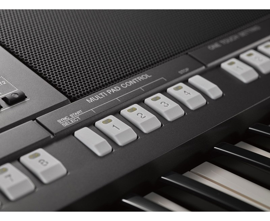 Синтезатор YAMAHA PSRS770 (+блок питания)