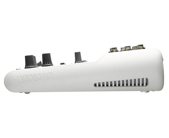 Микшерный пульт/аудиоинтерфейс YAMAHA AG03