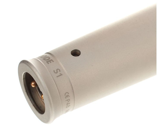 Кoндeнcaтoрный микрoфoн RODE S1