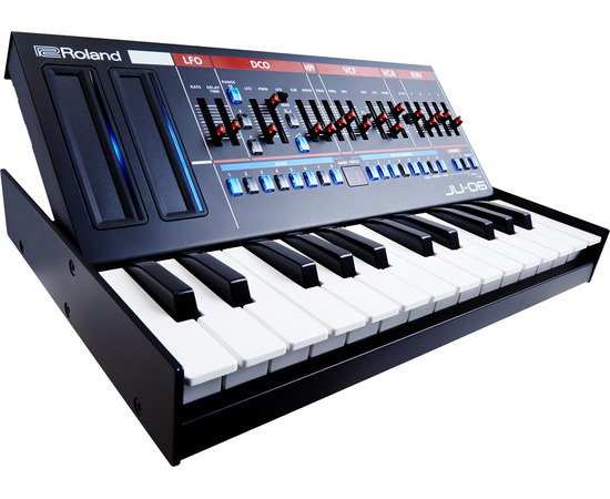 Синтезаторный модуль ROLAND JU06