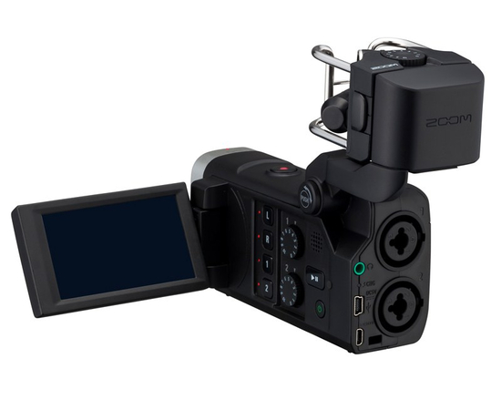 Камера Zoom Q8