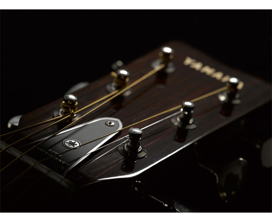 Акустическая гитара YAMAHA FG180-50TH