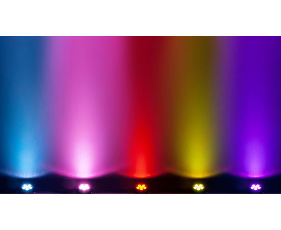Прибор заливочного света CHAUVET SlimPAR Q6 USB