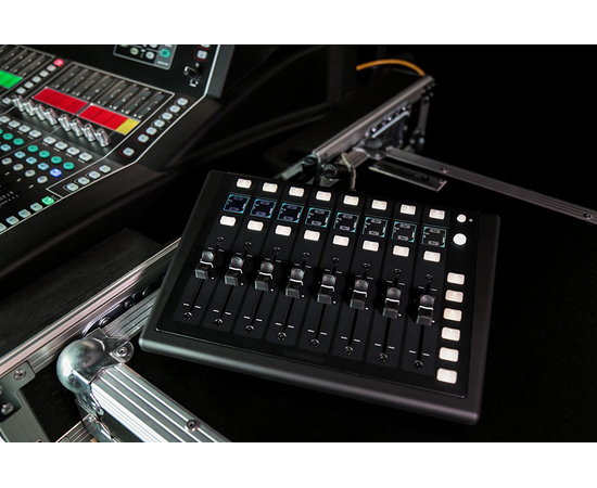 Контроллер системы dLive Allen Heath IP8