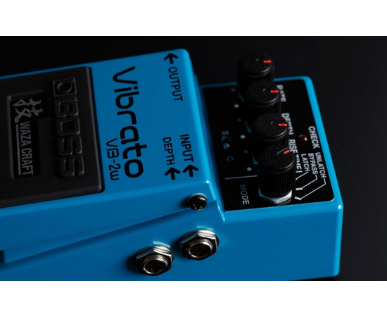 Педаль эффектов BOSS VB2W