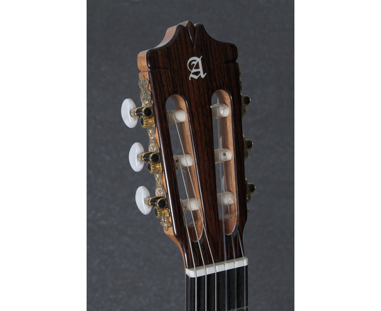 Классическая гитара ALHAMBRA 7PClassic