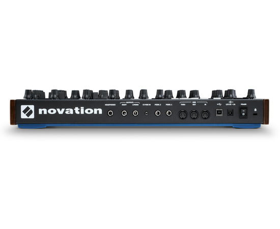 Синтезатор NOVATION PEAK