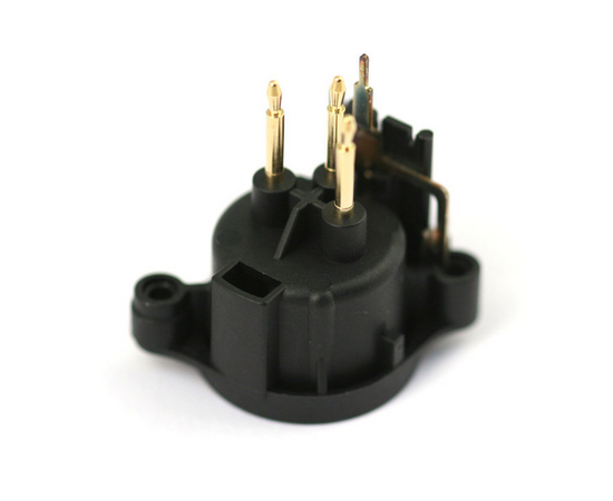 Профессиональный панельный разъем Neutrik NC3MAV