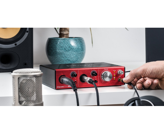 Аудиоинтерфейс FOCUSRITE Clarett 2Pre USB