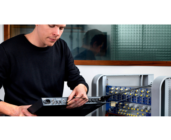 Аудиоинтерфейс FOCUSRITE Clarett 8Pre USB