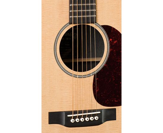 Электроакустическая гитара MARTIN DXMAE