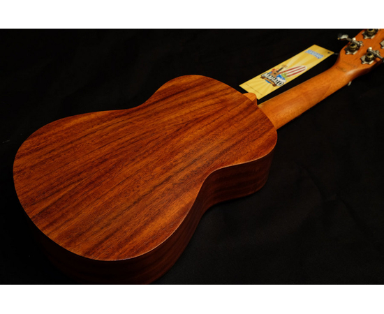 Укулеле концертное MAHALO U400C