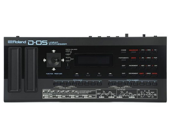 Аналоговый синтезатор Roland D05