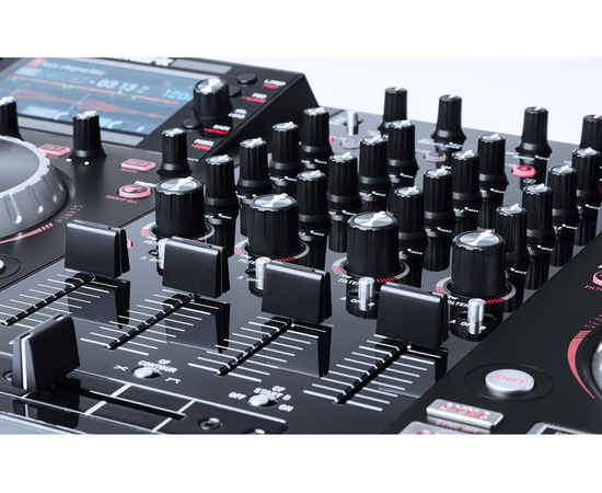 DJ контроллер NUMARK NVMK II