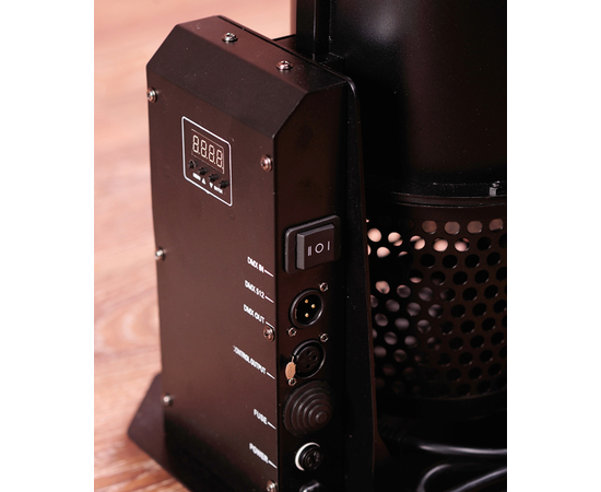 Генератор конфетти 4CLUB CM-1500 LED