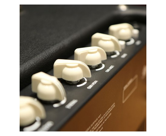 Комбоусилитель для бас-гитары CORT CM150B