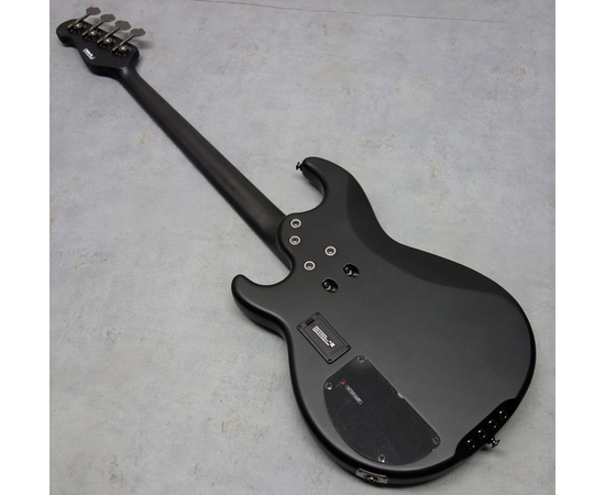 Бас-гитара YAMAHA BB734A MTBLK (Matte Translucent Black)